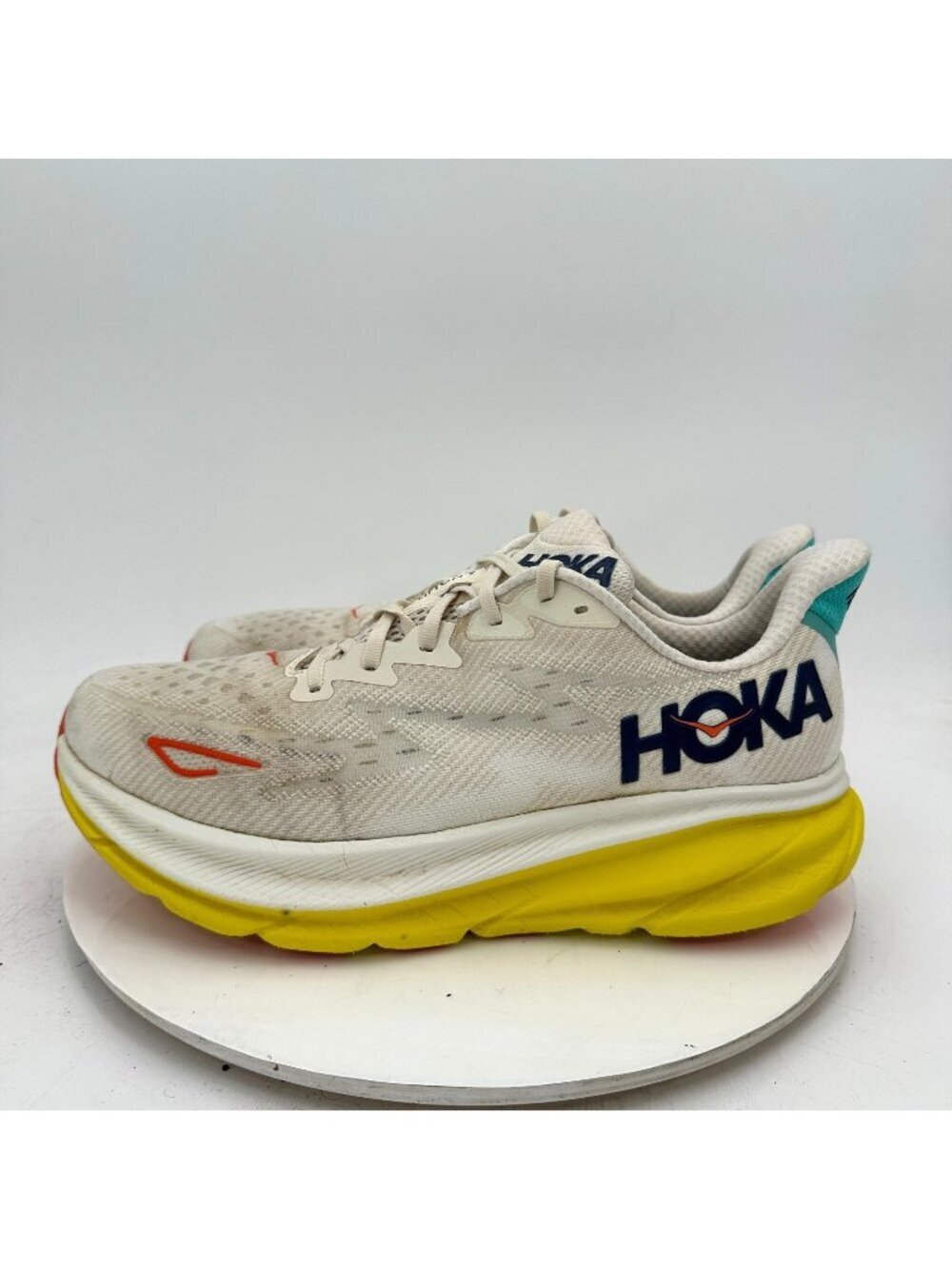 Hoka One One Clifton 9 Men Size 11.5D 1127895 EPFR Eggnog Passion Fruit Shoes